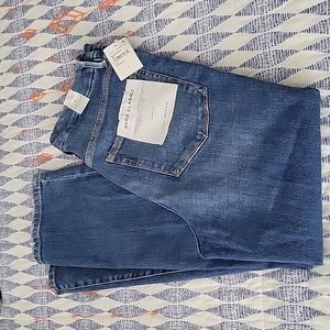 Good American good classic jeans